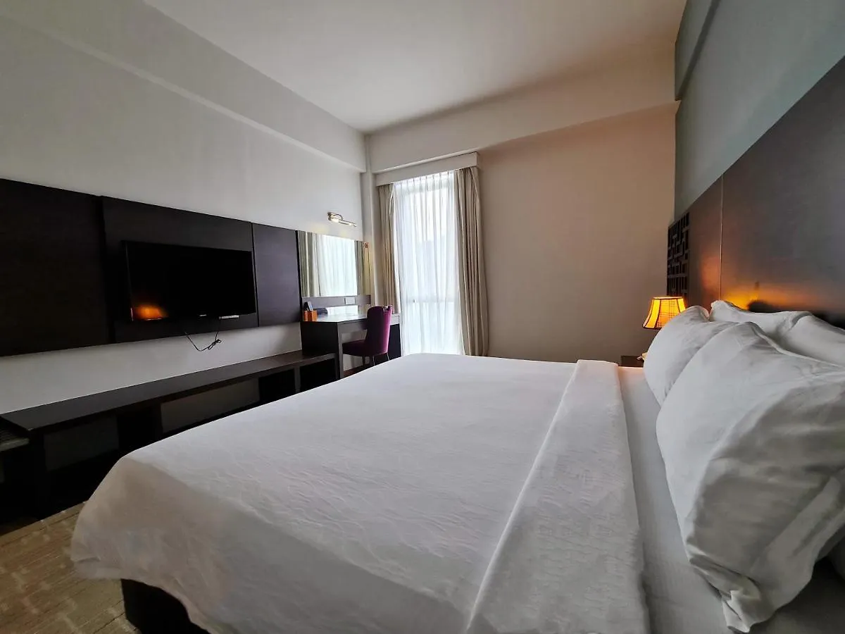 Swan Garden Hotel Malacca 4*,